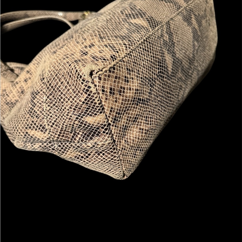 Tory Burch Python Embossed Shoulder Bag Euc - image 7